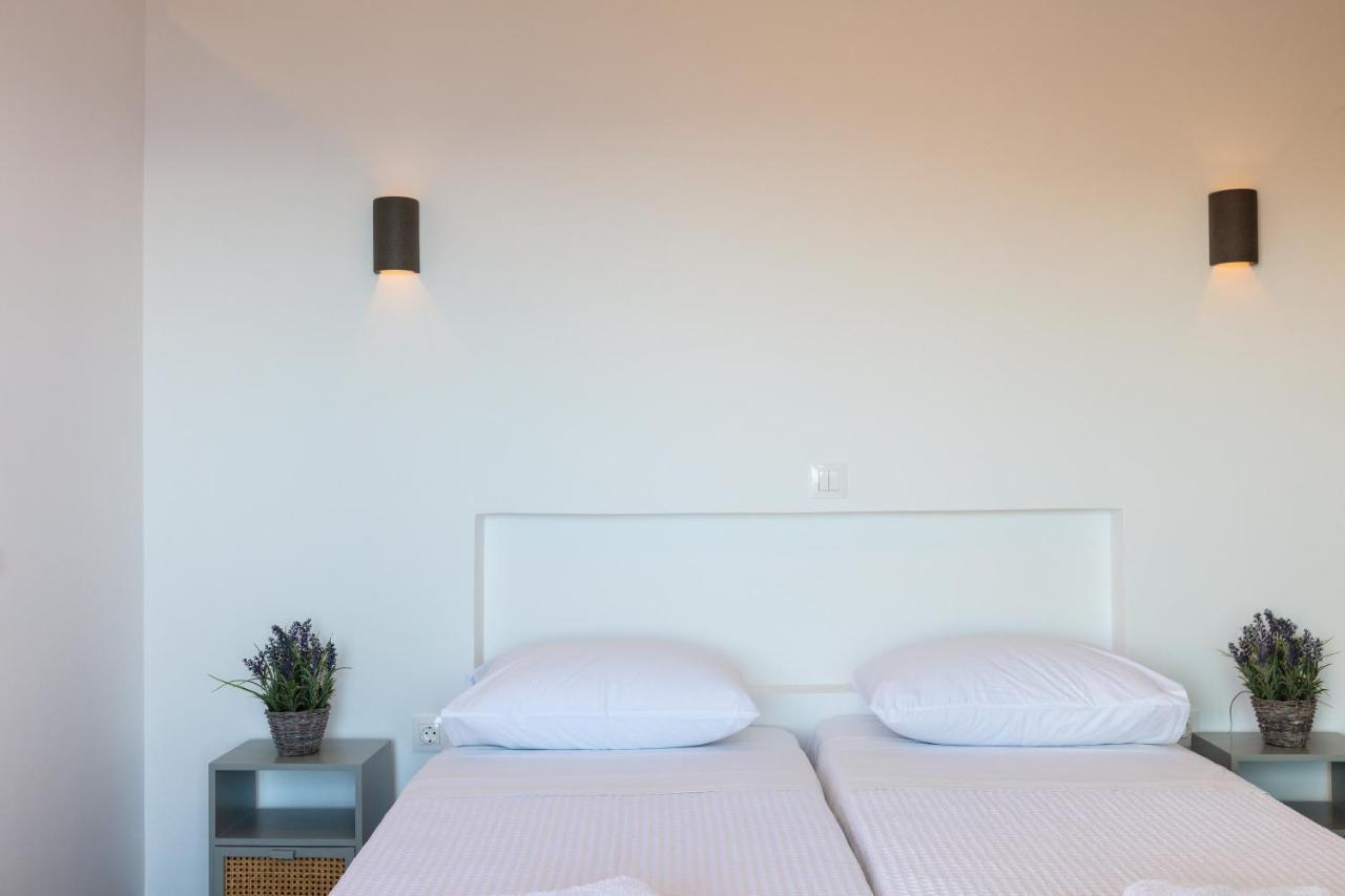 Villa Sea-Esta, Adults Only Sellía Eksteriør billede